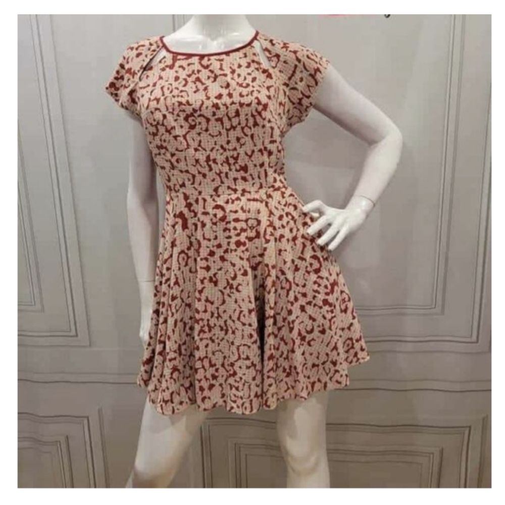 GUESS* floral cheetah print circle skirt dress w cut out detail at shoulders zip
